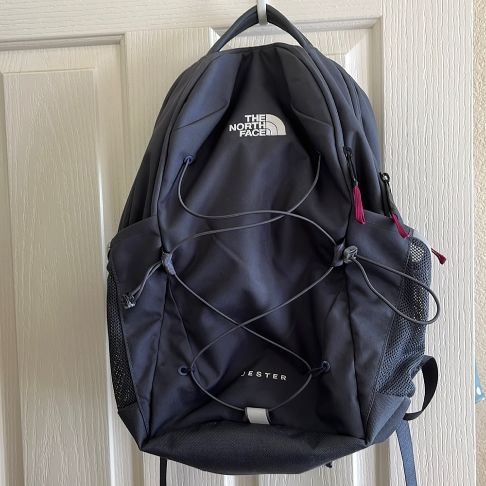 NORTH FACE Jester Backpack Grey
